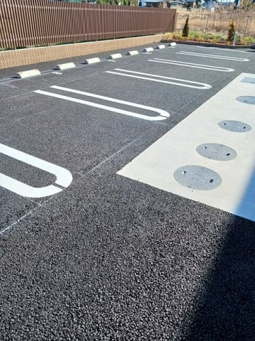 アリヴィオⅠの駐車場