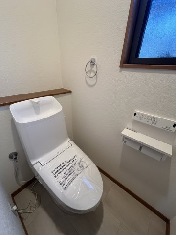 酒田市東泉町一丁目　中古住宅のトイレ|新品交換済です
