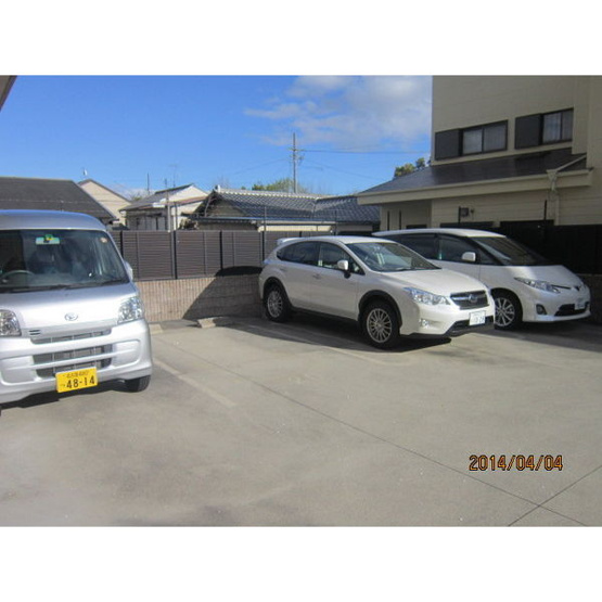 【駐車場】 | リトルフォレスト