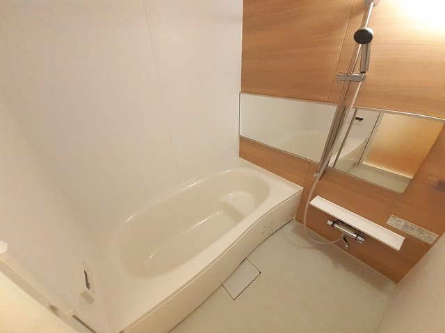 プランドールＢの浴室|きれいなお風呂です