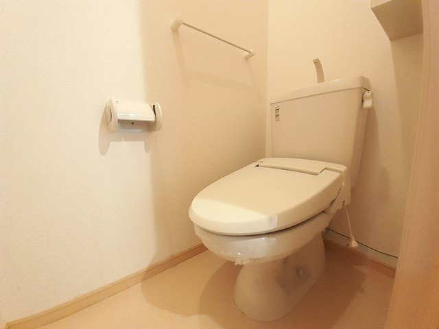 シャンドフルールＣのトイレ