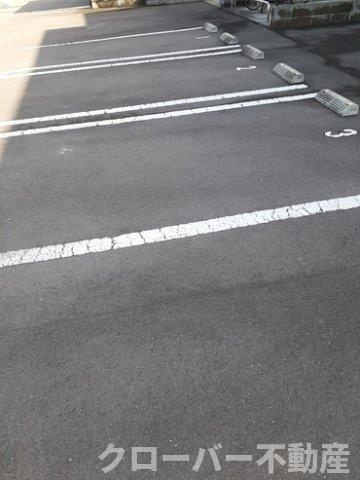 ＣｕｂｅⅠの駐車場