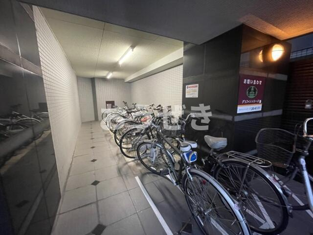 グリフィン横浜・反町公園のその他共用部分|駐輪スペース
