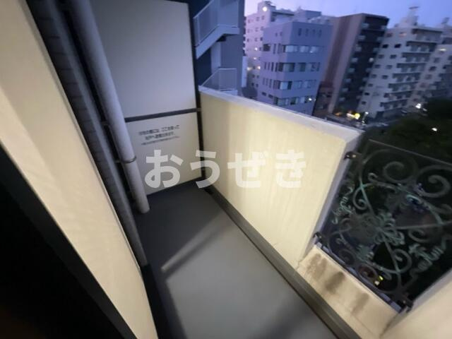 グリフィン横浜・反町公園のバルコニー