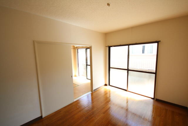 ラインアップ新堀の内装|別部屋参考写真