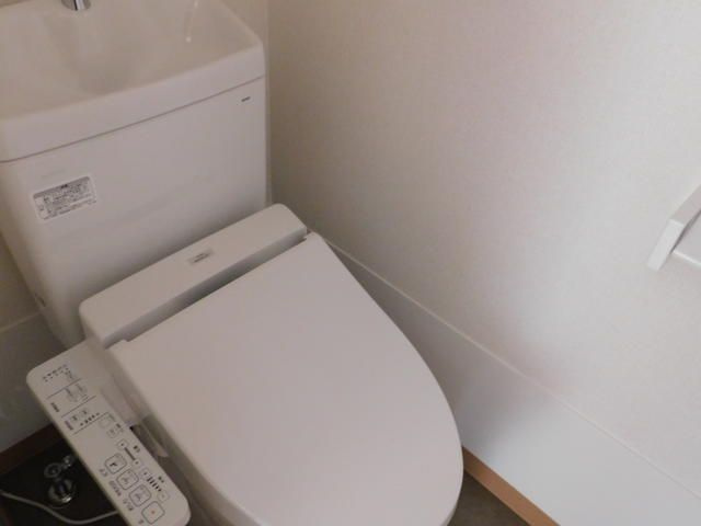 リヴ竹ノ塚のトイレ