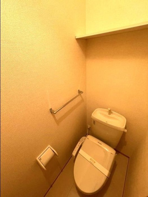 【トイレ】 | ルーチェ | トイレです
