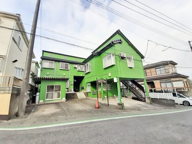 ベルハイツ長瀬A棟の外観|外観は落ち着いています