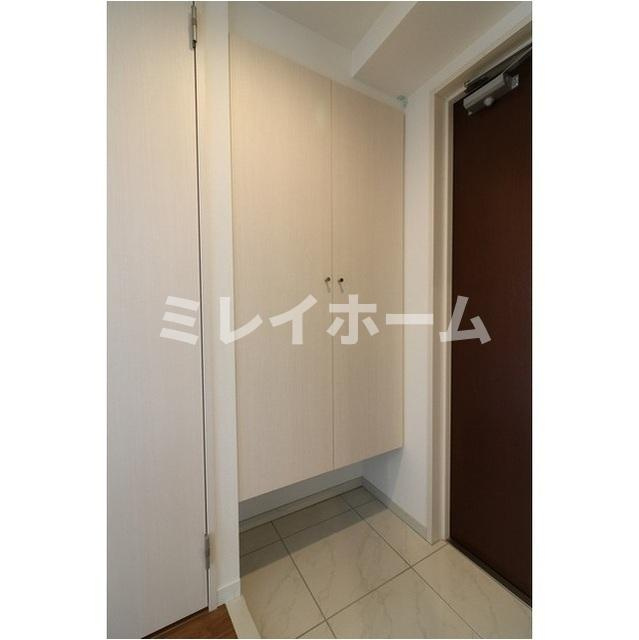 CHARMANT　LUMIEREの玄関|同建物内別のお部屋の参考写真になります。