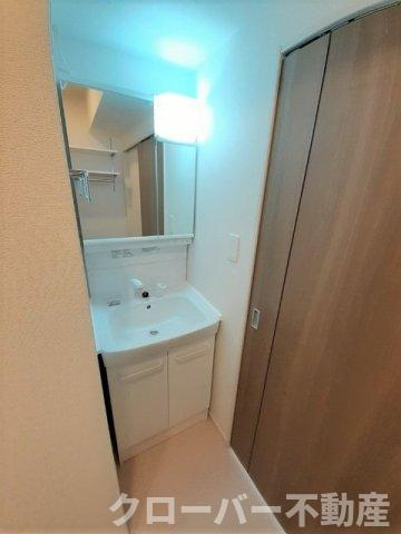 リュシータ　Ａの洗面所