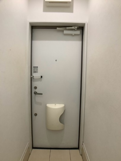 Mサギノミヤの玄関