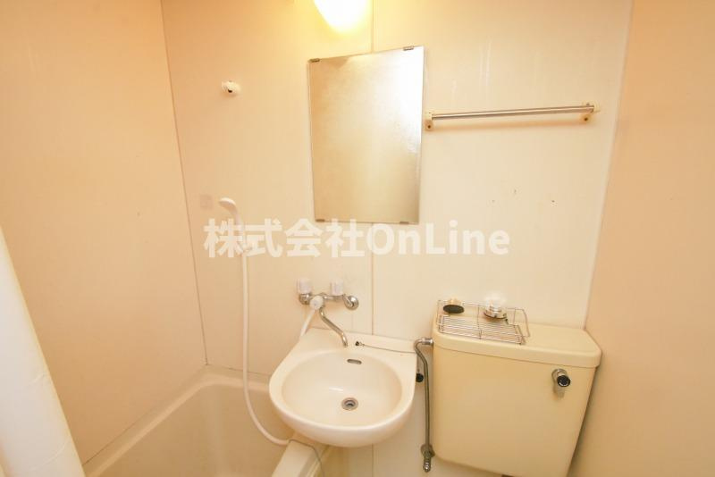 東大阪市宝持２丁目の賃貸マンションの洗面所