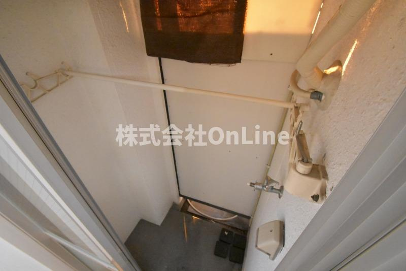 東大阪市宝持２丁目の賃貸マンションのバルコニー