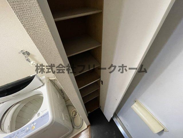 三鷹市井口１丁目のアパートの収納