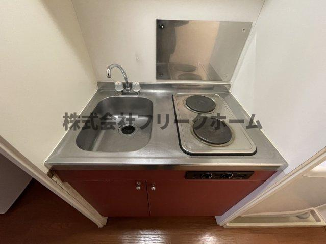 三鷹市井口１丁目のアパートのキッチン