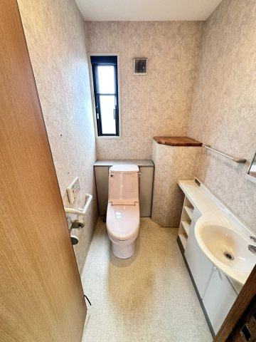 壬生町壬生丁　中古戸建のトイレ