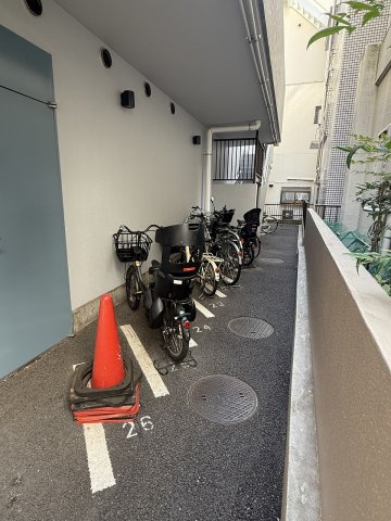 千駄木リリエンハイムの駐輪場