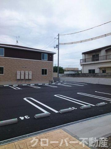 ロータス坂本Ｃの駐車場