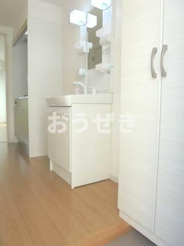サンフィールド新小岩の独立洗面台