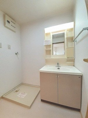 メゾンフルーレ　Ａの洗面所