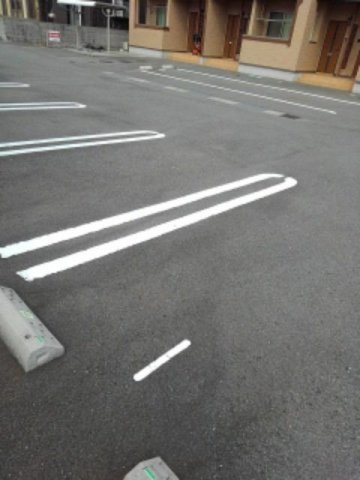 プランタン’１４の駐車場|駐車場があります