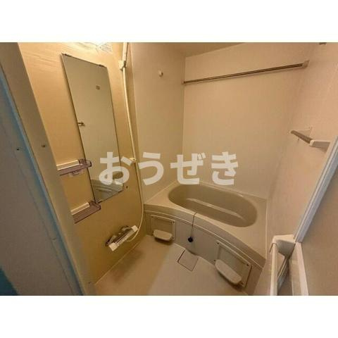 ドミール中西の浴室