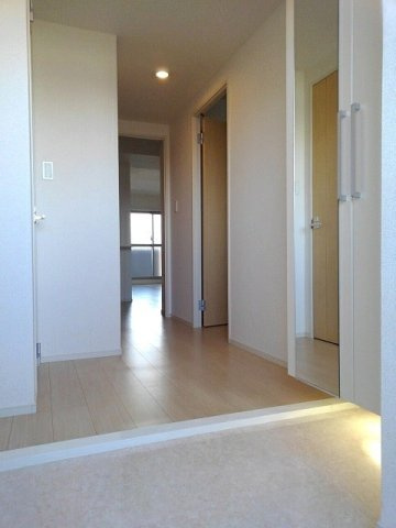 グランクリュ佐古　ＷＥＳＴの玄関|きれいな玄関です