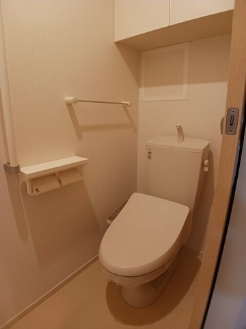 カーザ・マローネのトイレ|シンプルで使いやすいトイレです