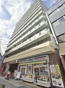 アルベルゴ上野の外観