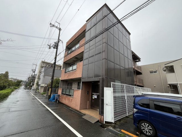 甲子園口マンションの外観