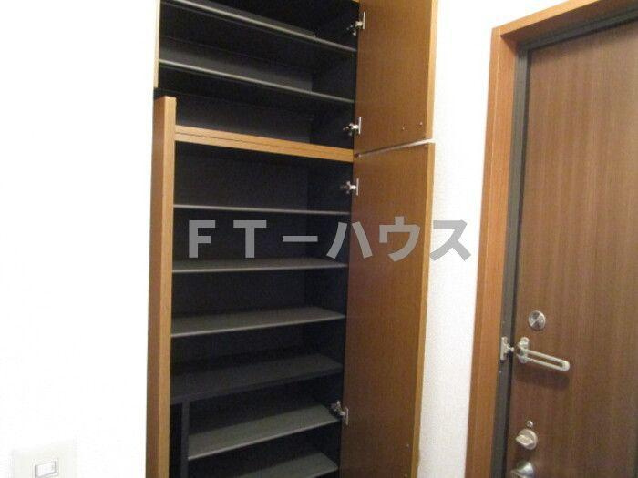ヴィクトワール・コートの収納