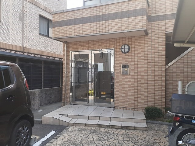 【エントランス】