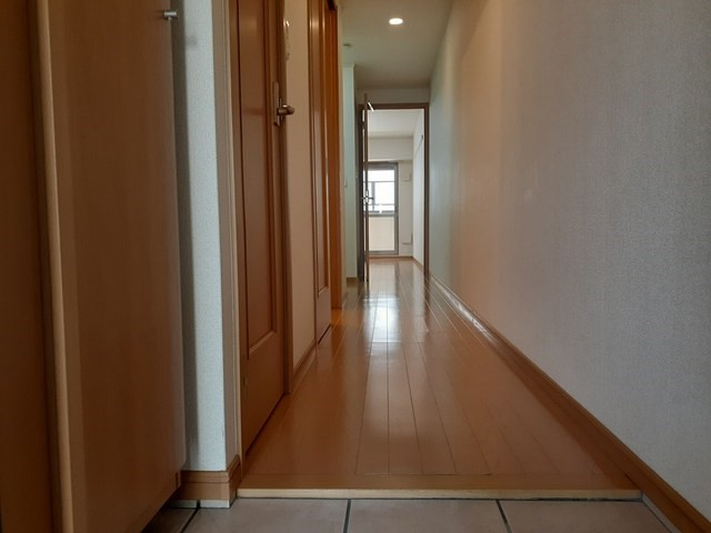 【玄関】