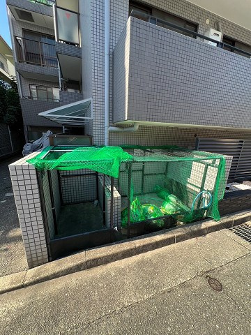 シェリル塚口の外観