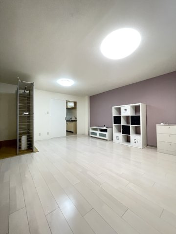 カーサフォルツァの居間・リビング