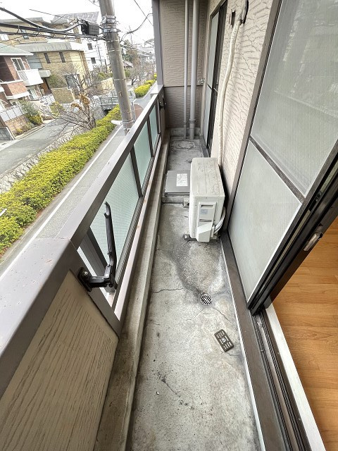 甲子園口マンションのバルコニー