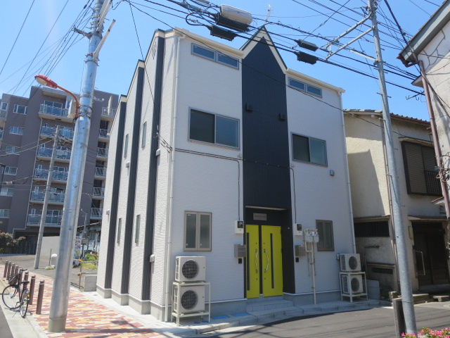 ひかりハイツの外観