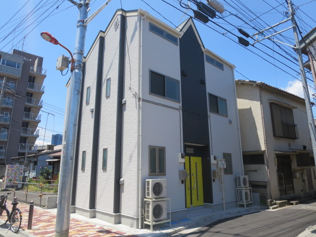 ひかりハイツの外観