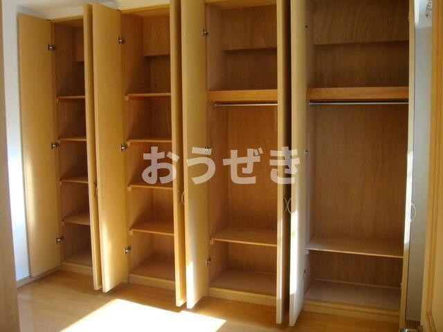 セドル・ブランシュの収納|同タイプ別部屋参照