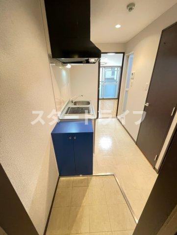 大阪市東淀川区東中島４丁目の賃貸マンションの玄関