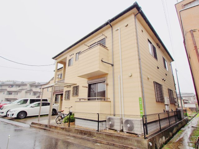 メゾンさつきの外観