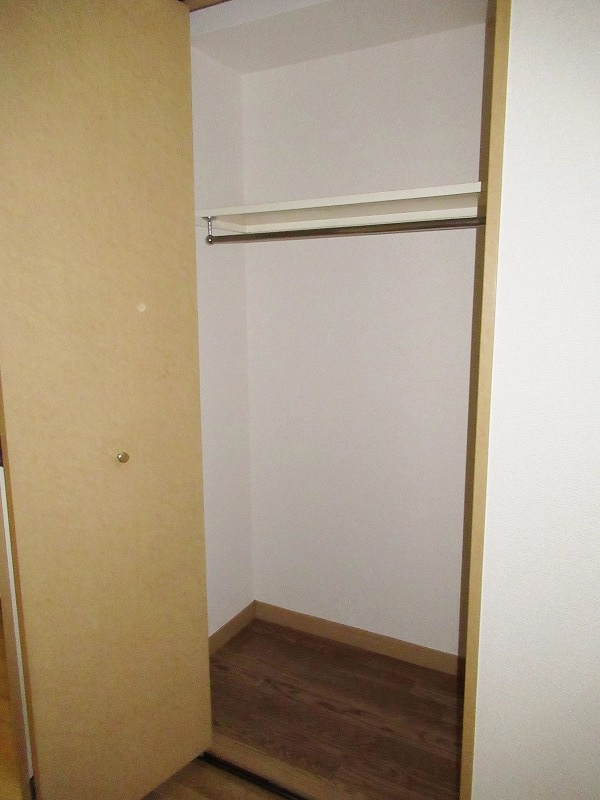 中野区本町６丁目の賃貸マンション
