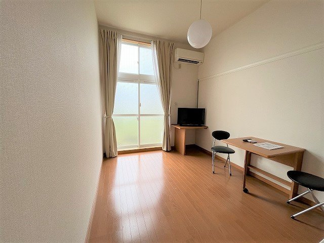 【居間・リビング】 | レオパレスセルボ