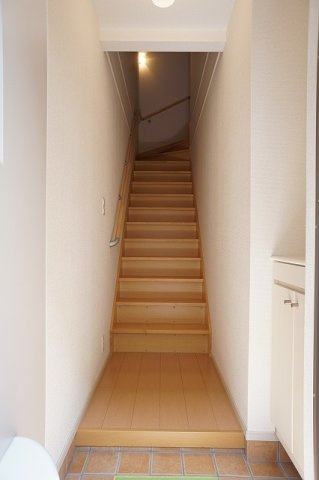 プロムナードの玄関|毎日通る玄関はこちらです