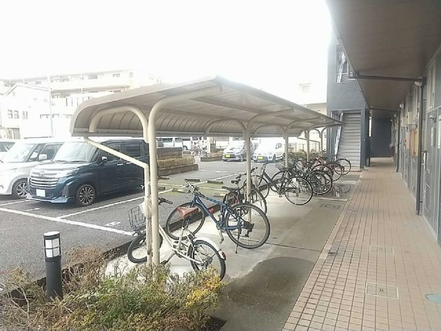 レオパレスアルシオネのその他