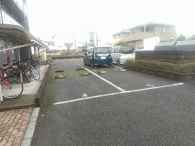 レオパレスアルシオネのその他