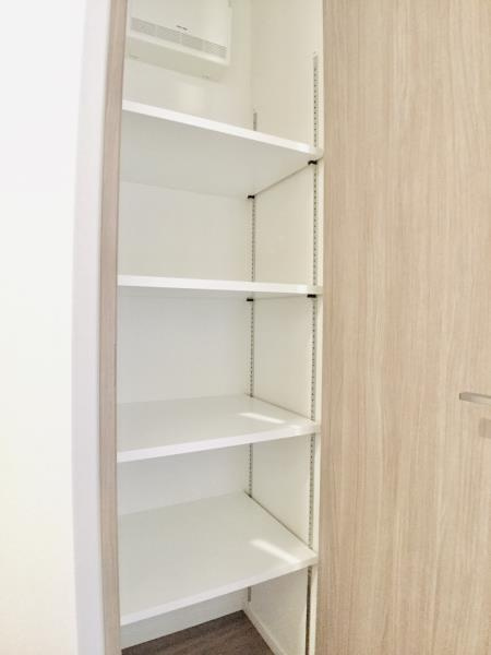 エミリブ東長崎の居間・リビング|居間です