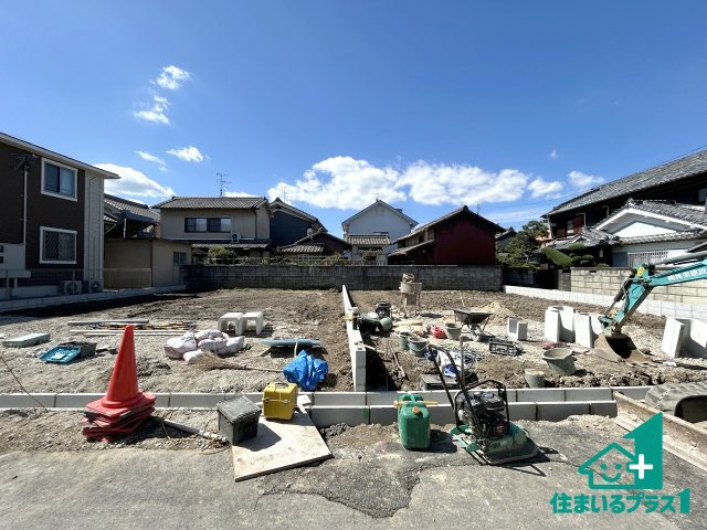●3(土)4(日)現地説明会！　大和高田市今里町　第01期　全2邸の外観|建築中ですが現地を見ると分かる事もございますので、ぜひ一度現地をご覧ください。