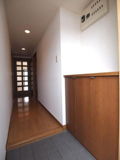 ボヌール高松の玄関