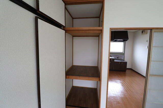 キャピタル高松台の収納